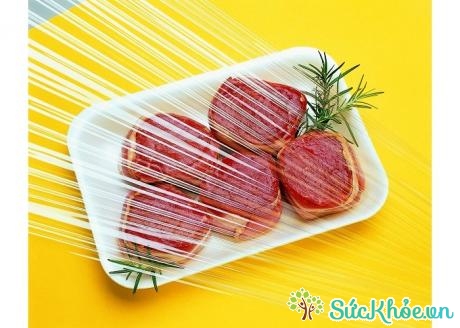 Sử dụng màng bọc thực phẩm có nguồn gốc rõ