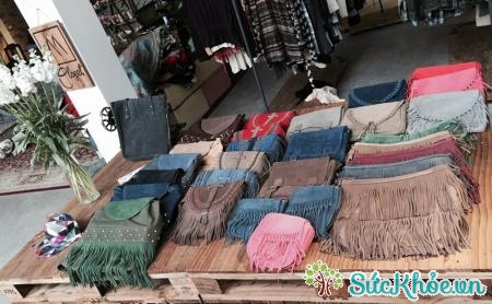 Shop quần áo hàng thùng ở Hà Nội