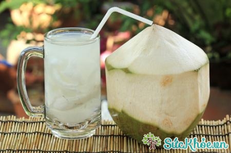 Nước dừa là thức uống giảm cân được ưa chuộng