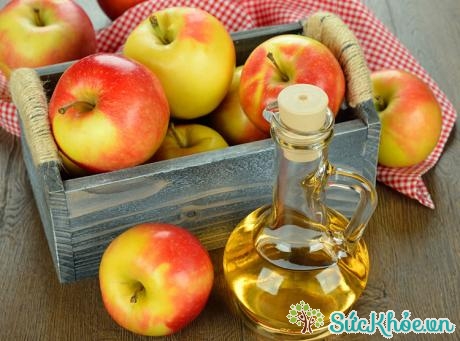 Giấm táo chữa ngộ độc thức ăn