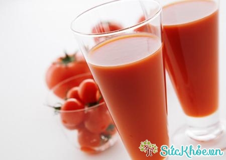 Uống sinh tố cà chua giảm cân cực hiệu quả