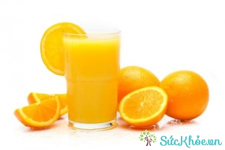 Không uống nước cam khi đang bị viêm loét dạ dày