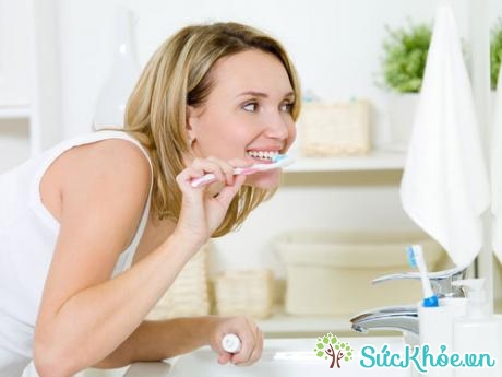 Vệ sinh răng miệng thường xuyên phòng ngừa bệnh sâu răng