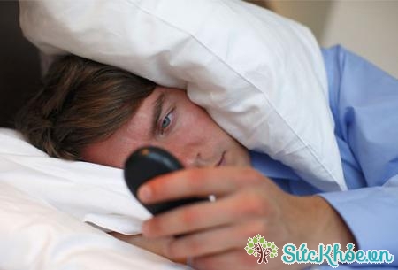 Chứng ngưng thở khi ngủ cũng là nguyên nhân gây buồn ngủ