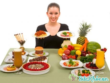 Người bị hạ đường huyết cần ăn uống điều độ, cân bằng các bữa ăn