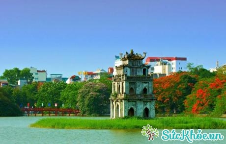 Hồ Hoàn Kiến biểu tượng khát khao hòa bình