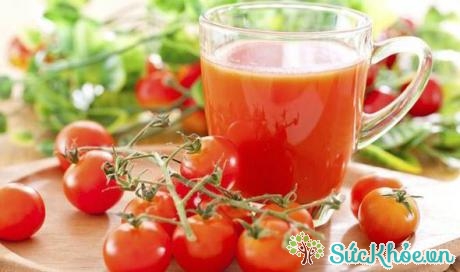 Cà chua giàu vitamin tốt cho vòng 1