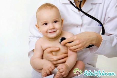 Trẻ sơ sinh có nhịp tim nhanh