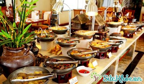 Nhà hàng buffet Sen Việt có hơn 160 món Á - Âu