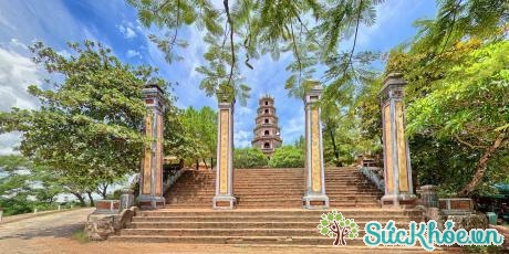 Chùa Thiên Mụ là ngôi chùa đẹp nhất ở Huế