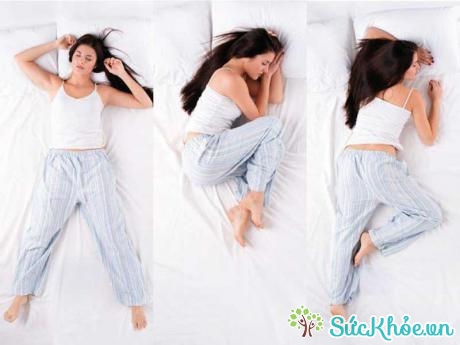Giường ngủ cần thay đổi nhiều tư thế để giúp lưu thông máu