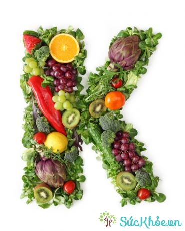 Vitamin K là nhóm vitamin hòa tan trong chất béo