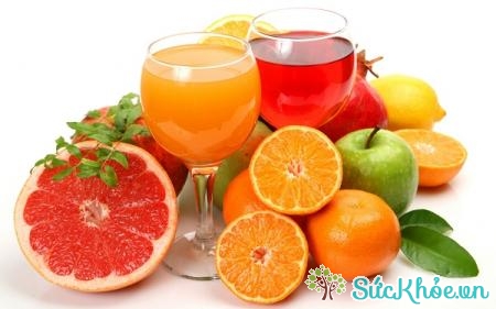 Nước ép trái cây cũng rất tốt giúp ngăn ngừa hạ đường huyết