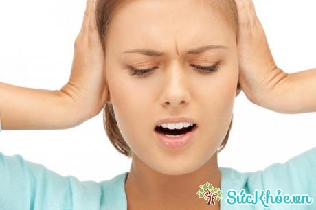 Nguy cơ ù tai và giảm thính lực