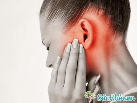 Xoa nóng tai chữa bệnh liên quan đến nội tạng