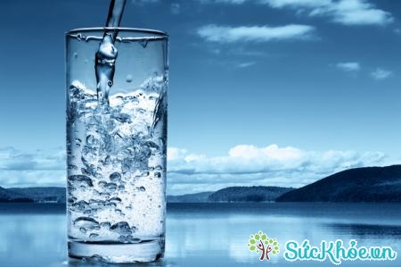 Bảo vệ nguồn nước và dùng nước sạch