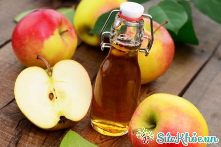 Giấm táo với mật ong cũng giúp chữa nhiễm trùng đường tiết niệu