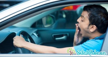 Thiếu ngủ gây ra nguy hiểm khi lái xe