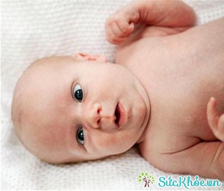 Bệnh tăng nhãn áp có thể xuất hiện khi bé mới sinh
