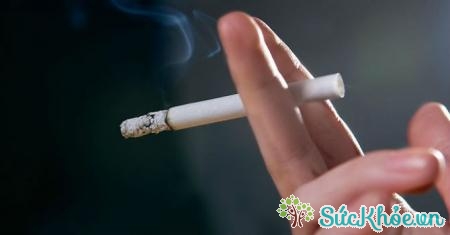 Hút thuốc là là thói quen cần tránh sau khi ăn để sức khỏe của bạn được đảm bảo