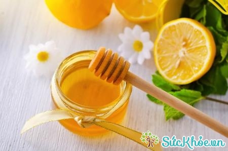 Nước chanh pha mật ong giảm cân hiệu quả