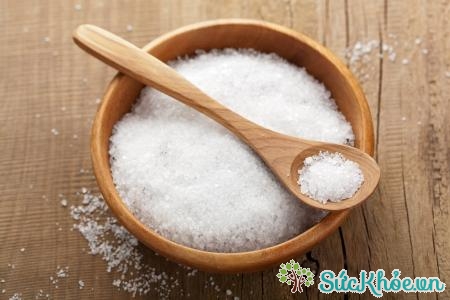 Tiêu thụ lượng muối vừa phải, hạn chế thực phẩm chứa nhiều muối