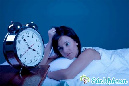 Giấc ngủ bị ảnh hưởng bởi nhu cầu đi tiểu