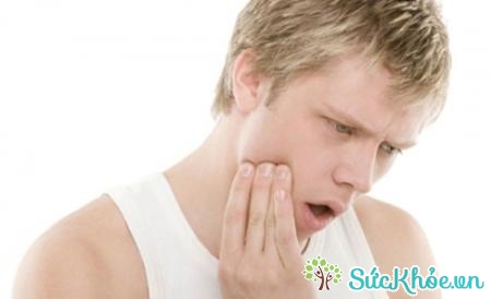 Dầu tỏi giúp giảm đau răng, tiêu viêm
