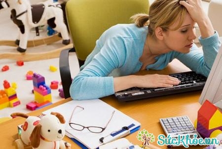 Làm việc căng thẳng, stress làm ứng chế miễn dịch