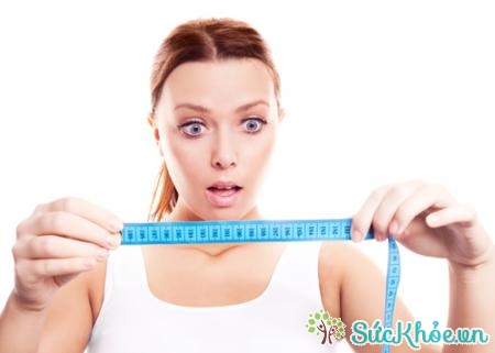 Bị mãn kinh sớm chị em phụ nữ rất dễ bị tăng cân