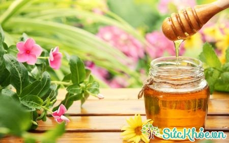Sử dụng mật ong để chữa viêm chân răng ngay tại nhà