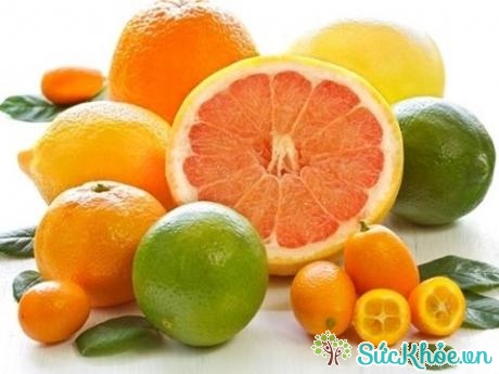 Không nên ăn cam quýt vào buổi sáng vì nó làm tăng độ pH của cơ thể.