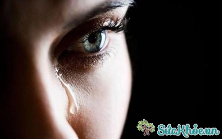 Nước mắt là loại chất lỏng có vị mặn chảy ra từ mắt khi con người quá buồn hoặc quá vui mừng, hạnh phúc.