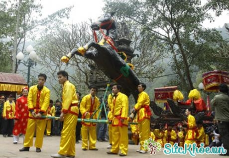Lễ hội đền Gióng được tổ chức tại xã Phù Linh, huyện Sóc Sơn