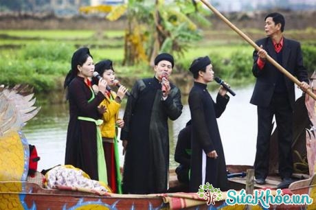 Hội Lim là một lễ hội lớn đầu xuân vùng Kinh Bắc được tổ chức tại huyện Tiên Du, tỉnh Bắc Ninh