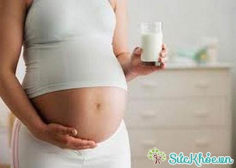 Phụ nữ mang thai có biểu hiện tụt huyết áp thì không được uống nước bột sắn