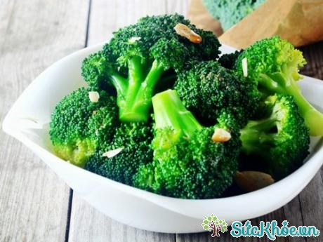 Bông cải xanh là loại rau giàu chất đạm cho bé ăn thay thịt