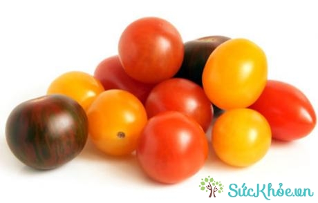 Chất xơ và nước trong cà chua đảm bảo giúp bạn nạp lượng calo ít hơn vào cơ thể