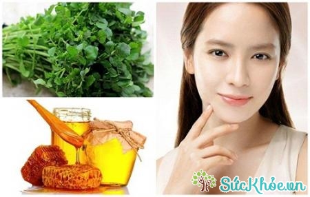 Cải xoong kết hợp với mật ong giúp trị mụn hiệu quả