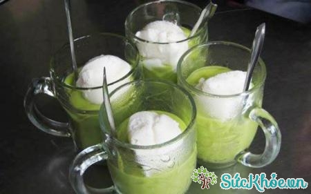 Kem bơ là món ăn vặt ở Đà Nẵng nổi tiếng