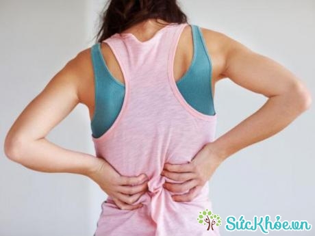 Bị đau lưng nên làm gì?