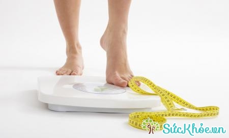 Để phòng ngừa tăng huyết áp nên chú ý giảm cân ở người thừa cân hoặc béo phì