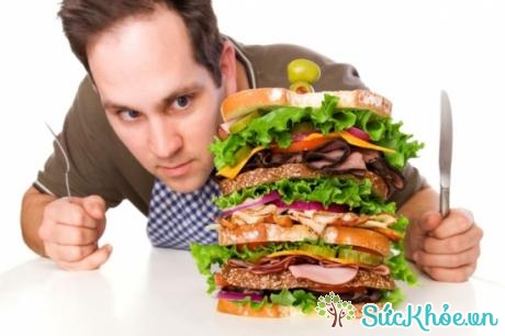 Ăn quá nhiều trong bữa tối sẽ làm giảm chất lượng của cuộc 