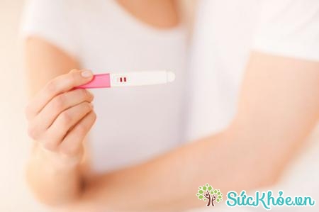 Dùng thận trọng thuốc với phụ nữ có thai và con cho bú