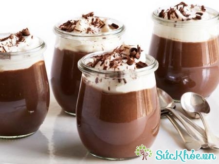 Nếu nửa kia của bạn là người thích bánh ngọt thì đừng quên làm món chocolate pudding cho bạn ấy nhé!