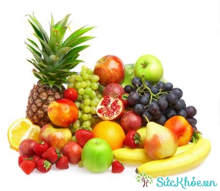 Bệnh nhân sau phẫu thuật nên bổ sung thêm các loại vitamin như vitamin K, rau xanh và chất béo lành mạnh