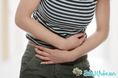 Đau bụng là triệu chứng của bệnh kiết lỵ