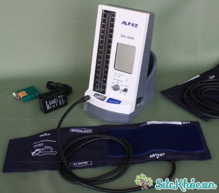 Máy đo huyết áp thủy ngân điện tử cao cấp ALPK2 DM-3000