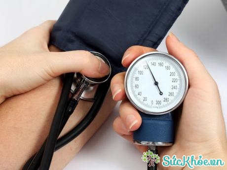Nguyên nhân và triệu chứng bệnh cao huyết áp
