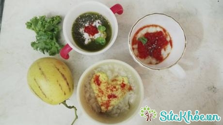 Nui dầm sốt trứng; Cháo yến mạch ớt ngọt; Sinh tố cải kale và dưa pepino